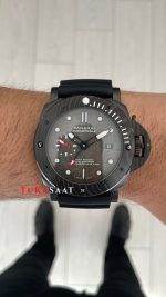 Panerai Submersible Luna Rossa Carbotech Pam01039 Gri Kadran 47mm Erkek Kol Saati