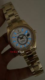 Rolex Sky Dweller Beyaz 336938 Oyster Gold 42mm Replika Saat