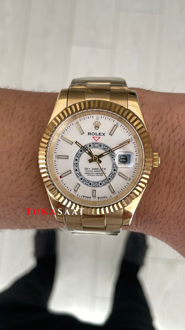 Rolex Sky Dweller Beyaz 336938 Oyster Gold 42mm Replika Saat