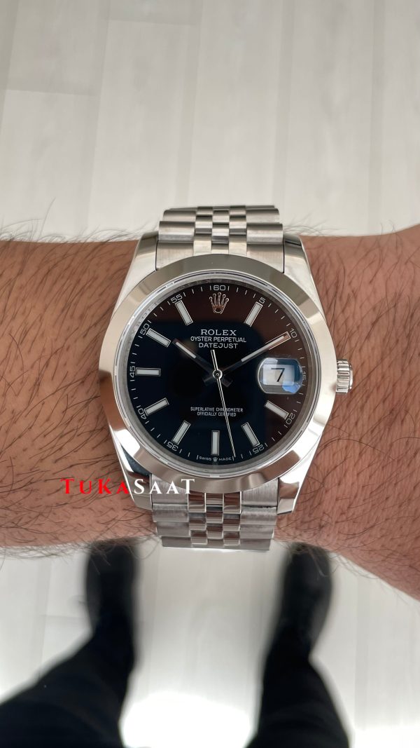 Rolex Datejust Siyah 126300 Jubilee Smooth Bezel 41mm