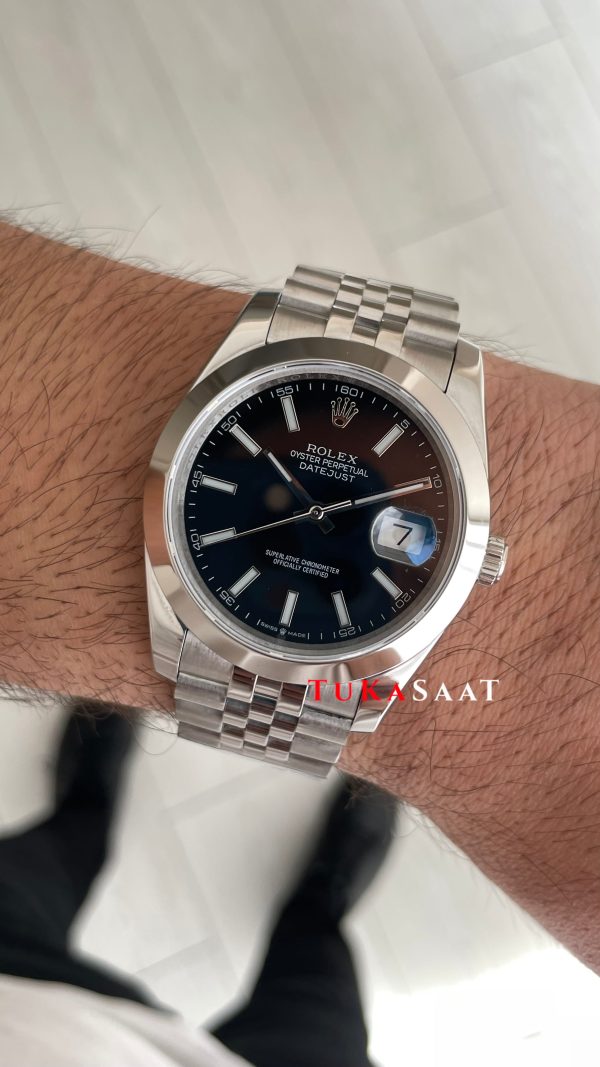 Rolex Datejust Siyah 126300 Jubilee Smooth Bezel 41mm