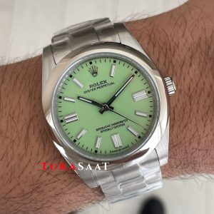 Rolex Oyster Perpetual 134300 Fıstık Yeşili 41mm