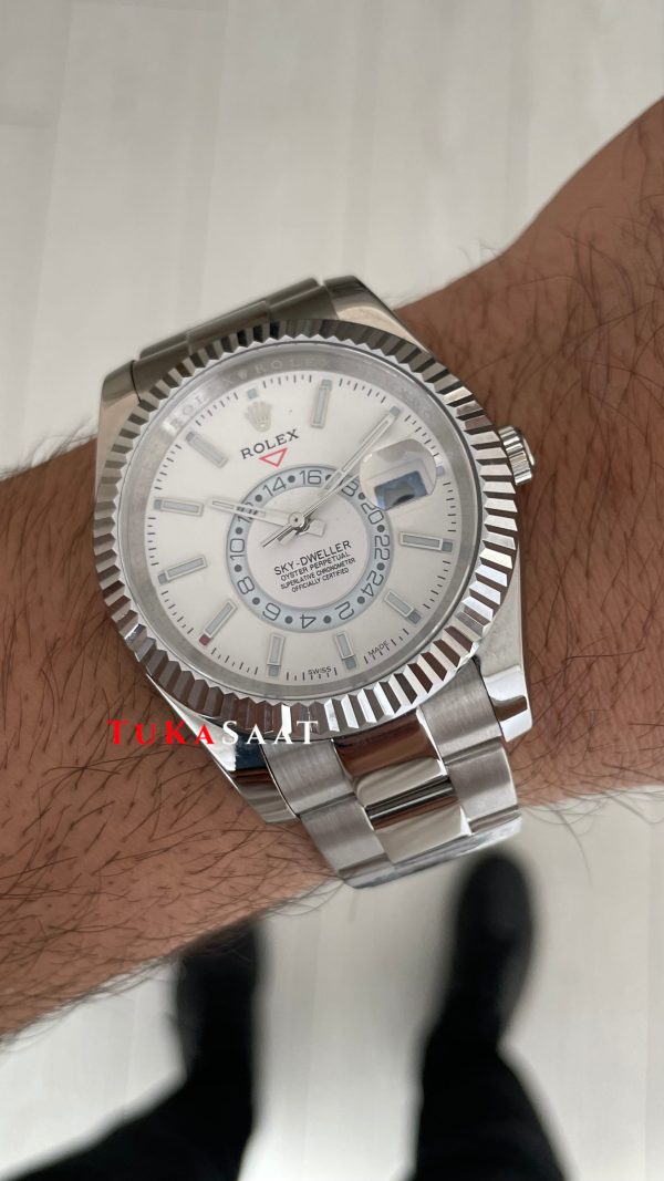 Rolex Sky Dweller Beyaz 336934 Oyster 42mm Replika Saat