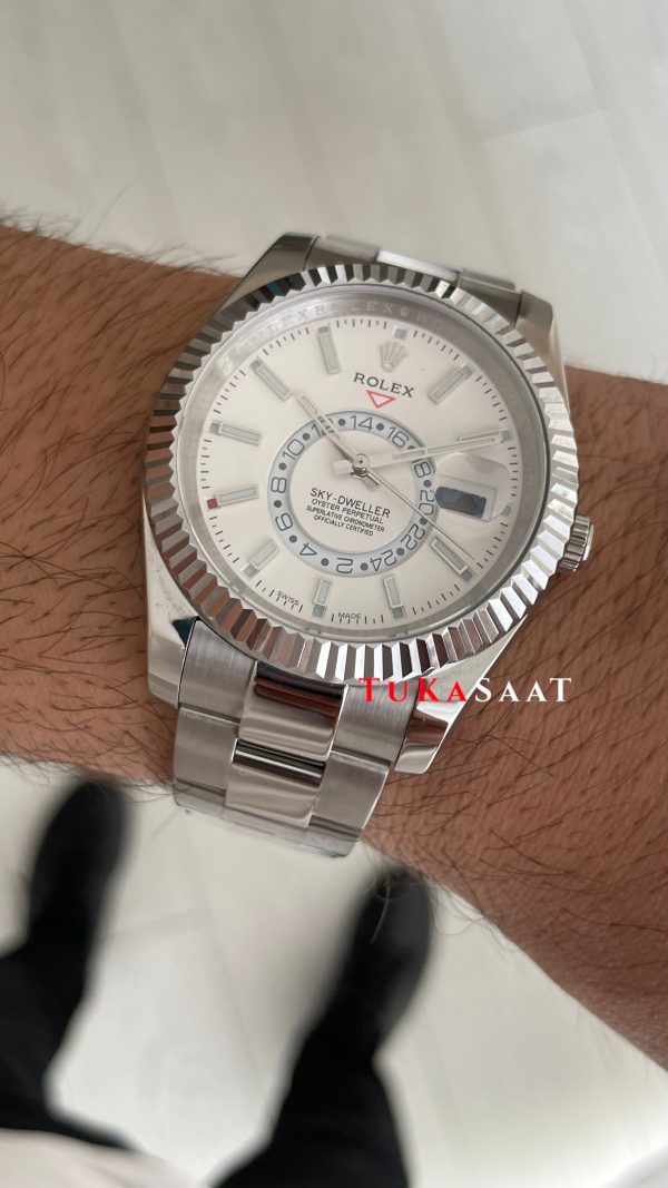 Rolex Sky Dweller Beyaz 336934 Oyster 42mm Replika Saat