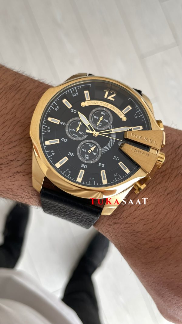 Diesel DZ4344 Mega Chief Gold Siyah 51mm Erkek Kol Saati Diesel DZ4344 Mega Chief Gold Siyah 51mm Erkek Kol Saati