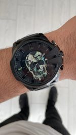 Diesel DZ4582 Skull Mega Chief Black PVD 48mm Erkek Kol Saati