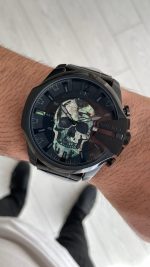 Diesel DZ4582 Skull Mega Chief Black PVD 48mm Erkek Kol Saati