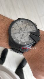 Diesel DZ4676 Mega Chief Black PVD 48mm Erkek Kol Saati