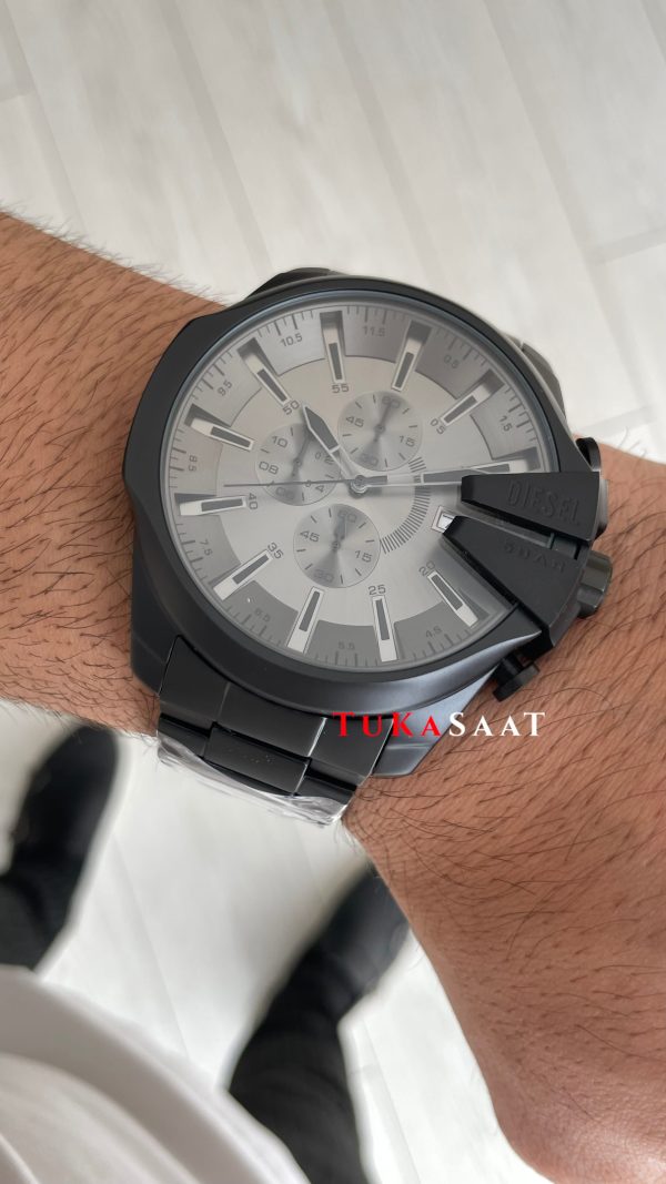 Diesel DZ4676 Mega Chief Black PVD 48mm Erkek Kol Saati Diesel DZ4676 Mega Chief Black PVD 48mm Erkek Kol Saati