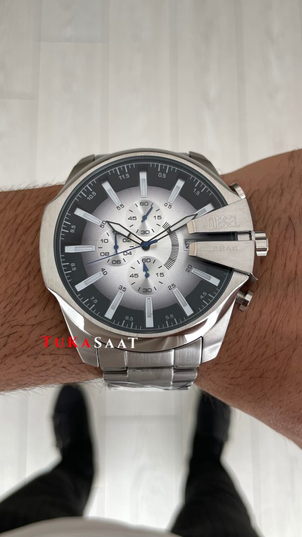 Diesel DZ4686 Mega Chief Beyaz Silver 48mm Erkek Kol Saati Diesel DZ4686 Mega Chief Beyaz Silver 48mm Erkek Kol Saati