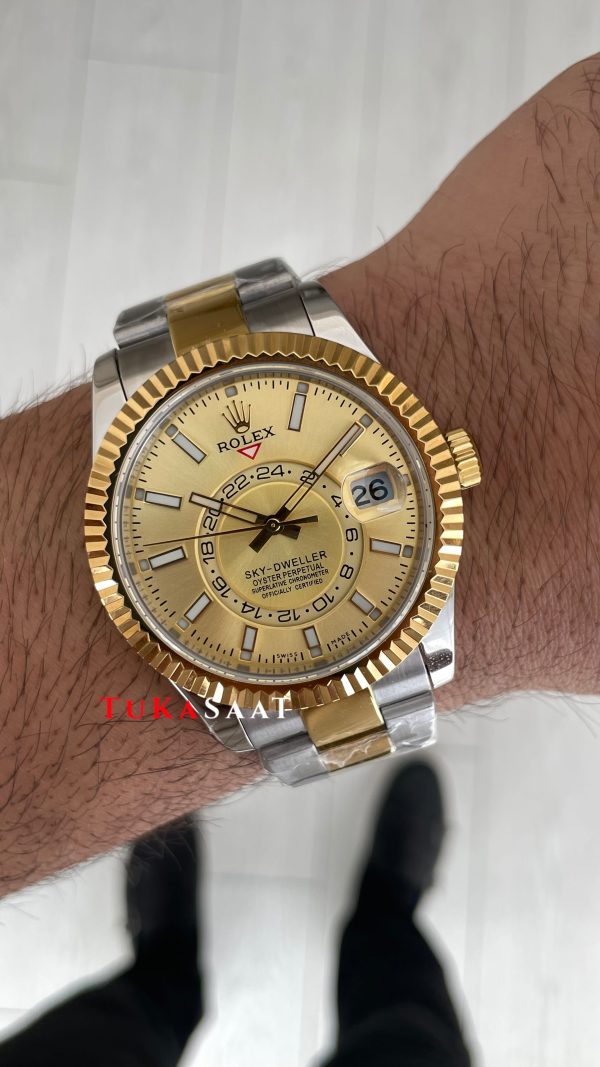 Rolex Sky Dweller Champagne 336933 Oyster Two Tone Gold 42mm ETA Swiss ZF Factory